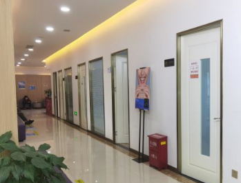 西安中諾口腔醫(yī)院看牙