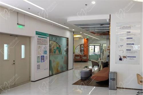 濟(jì)南可恩口腔醫(yī)院（龍奧分院）走廊