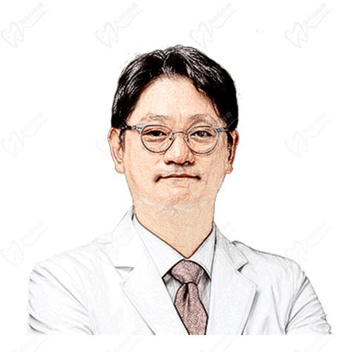 尹昶云醫(yī)生介紹